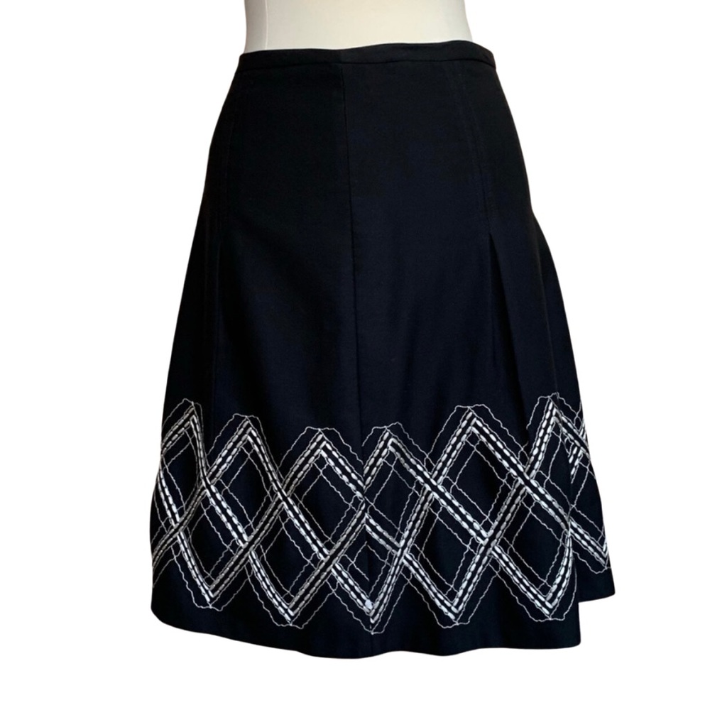 LOFT Black Skirt Size 10 Embroidered Hem A-Line